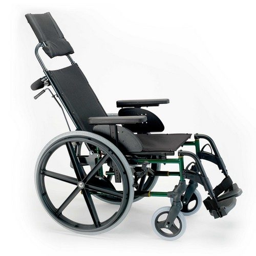 Silla de ruedas plegable Breezy Premium – con respaldo reclinable